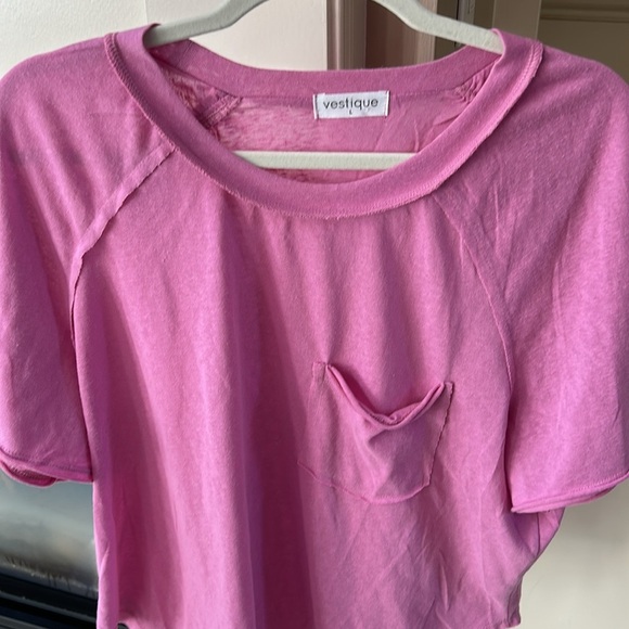 Vestique Pink Relaxed Fit Tee - Picture 2 of 8